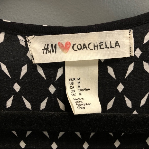 NWOT H&M Coachella Shortie Fringed Kimono, Sz M, Black/White - Picture 8 of 8